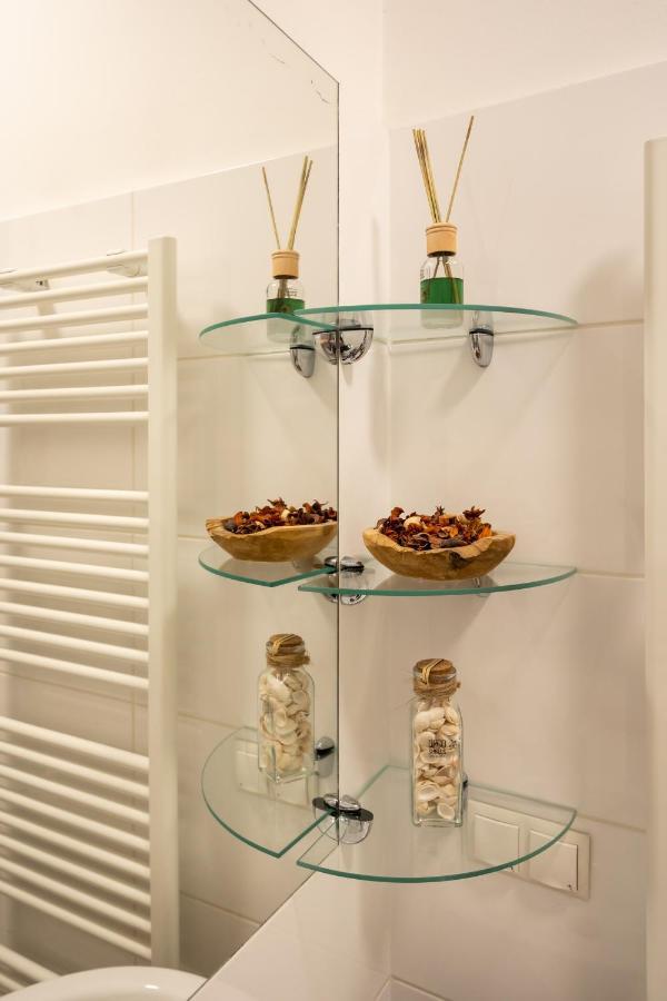 Turquoise Inspired Deluxe Centrally Located เวียนนา ภายนอก รูปภาพ